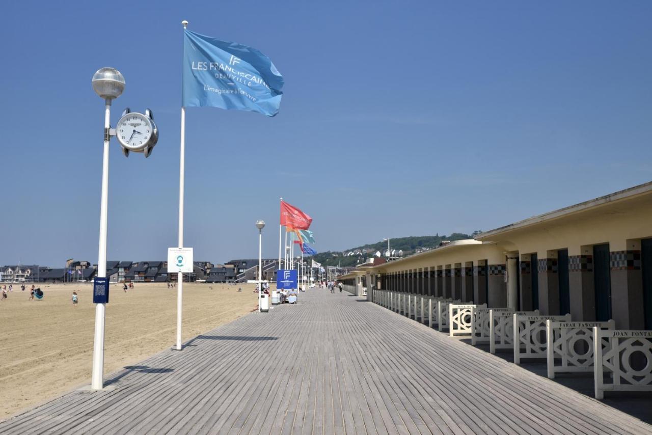 Tres Bel Appartement 8 Personnes Wifi Offert Deauville Exterior foto